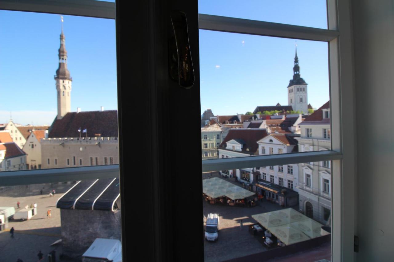 Tallinn City Apartments Old Town Square Екстер'єр фото