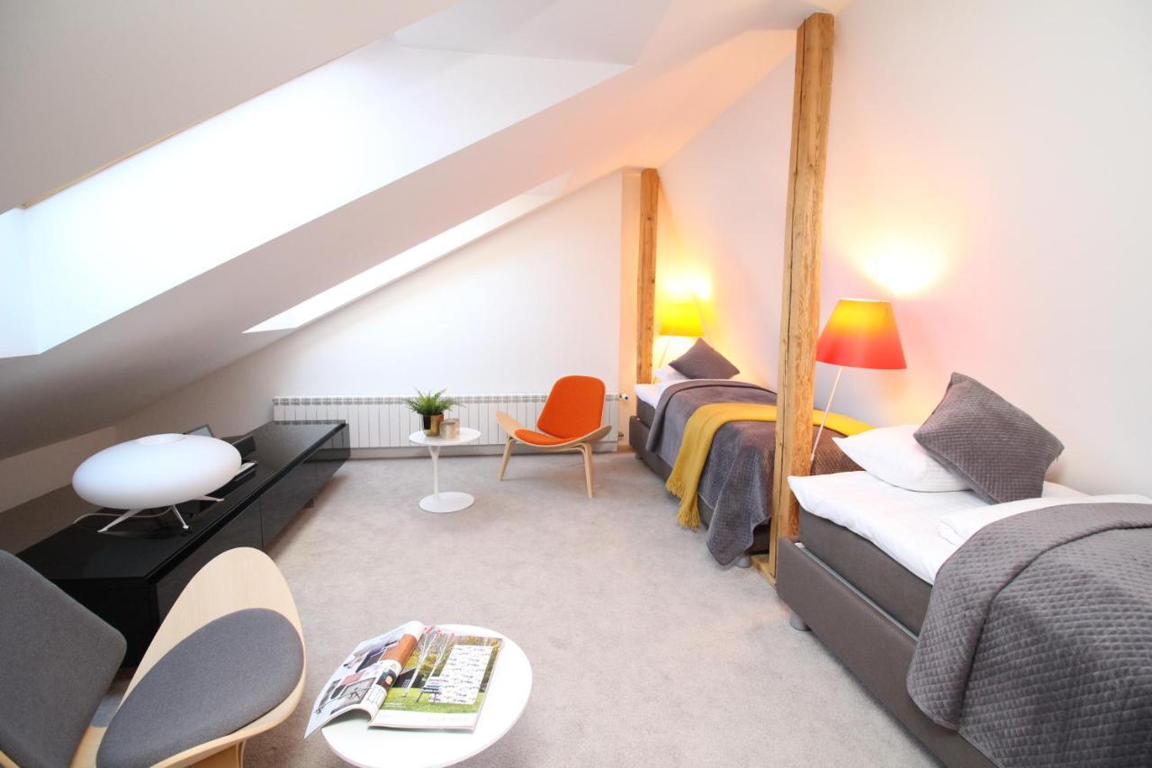 Tallinn City Apartments Old Town Square Екстер'єр фото